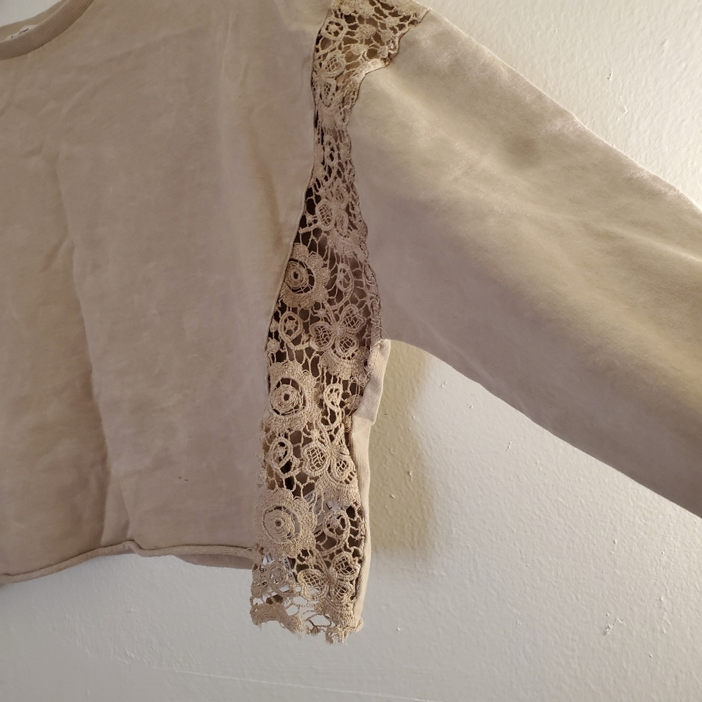 Women Crop Sweatshirt - Picture 2 of 6